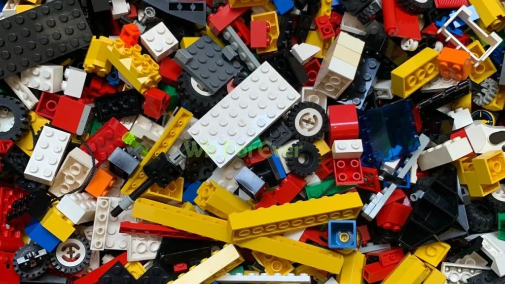 Why Does LEGO Use Different Colors for Technic, LEGO Technic color coding, LEGO Technic sets, LEGO Technic identification, LEGO building process, color-coded LEGO pieces, Technic gears and axles, LEGO educational value, LEGO Technic structural integrity